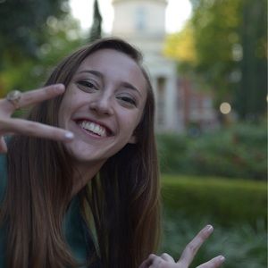 Meet your Posher, Laura